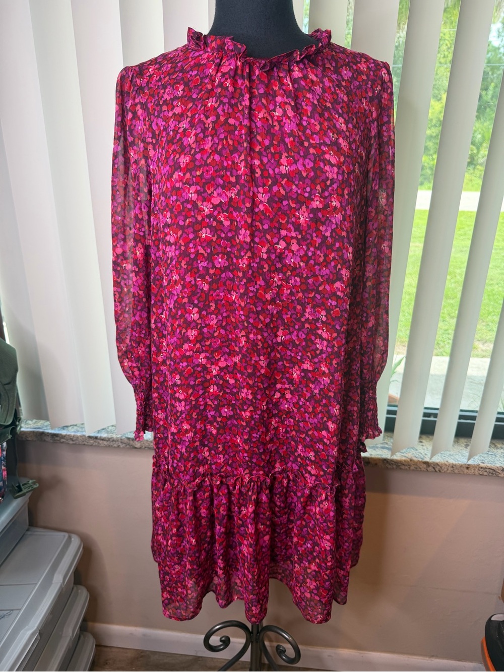 London Times Smocked-Trim Long Sleeve Dress vibrant magneta floral print SZ 10
